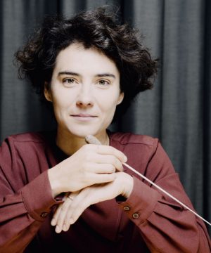Marzena Diakun Conductor
Photo: Marco Borggreve